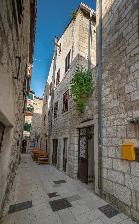 New Cozy Apartment - Center Of Old Town Omiš Dış mekan fotoğraf